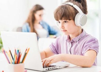 როგორ უნდა მოიქცეთ თუ გსურთ თქვენმა შვილმა სწავლა დისტანციურად გააგრძელოს