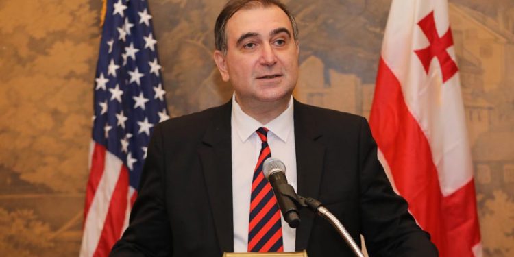 მიხეილ ჩხენკელი – ჰარვარდის უნივერსიტეტი ქართველოლოგიის პროგრამის განხორციელებას იწყებს, პირველ ლექციას ირაკლი ღარიბაშვილი წაიკითხავს