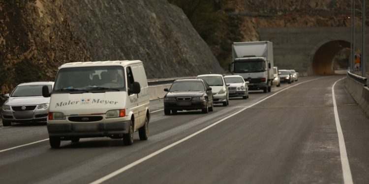 რიკოთის საუღელტეხილო გზის პირველი, ორკილომეტრიანი მონაკვეთი გაიხსნა