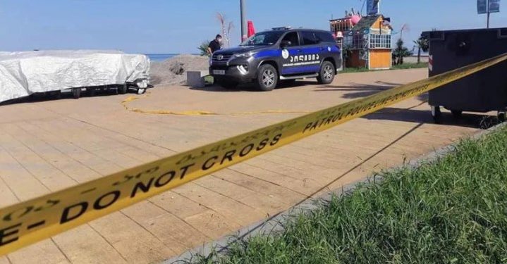 ბათუმში უცხო ქვეყნის მოქალაქე დაჭრეს – თავდამსხმელმა თავი მოიკლა