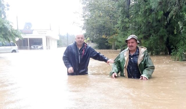 ვიდეო – სტიქიამ ლანჩხუთში მოსახლეობას პრობლემები შეუქმნა