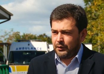 ვიდეო – ირაკლი ღლონტი ოზურგეთში სასწრაფო სამედიცინო მანქანების ნაკლებობაზე საუბრობს