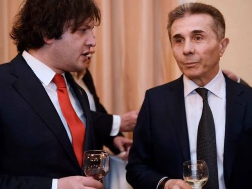 აქვთ თუ არა კომუნიკაცია „ქართული ოცნების“ ლიდერებს ბიძინა ივანიშვილთან – კობახიძის პასუხი