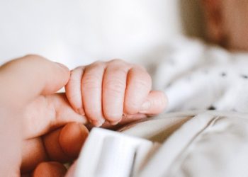 ქუთაისში კოვიდინფიცირებული ტყუპები გარდაიცვალნენ