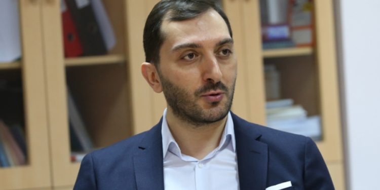 ბიძინა კულუმბეგოვი – ალერგია არანაირ კავშირში არ არის COVID-საწინააღმდეგო ვაქცინასთან