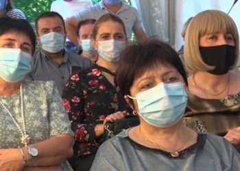 ოზურგეთში პედაგოგებთან შეხვედრა ვაქცინაციის თემაზე გაიმართა