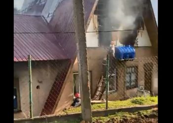 რა ხდება ნასაკირალში – მოსახლეობა ნივთების გადარჩენას ცდილობს