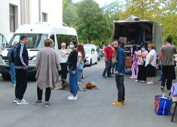 ”ათწლეულების შემდეგ ამ გასტროლზე პირველად მივდივართ” – ოზურგეთის თეატრი გასტროლებზე გაემგზავრა