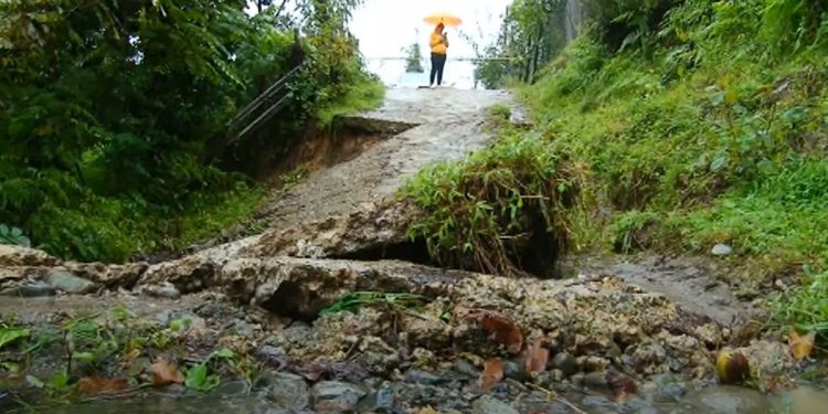 ვიდეო – ნატანებში სტიქიის გამო 40-მდე ოჯახი გარესამყაროს მოწყდა