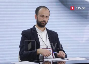 ვახუშტი მენაბდე – პოლიტიკური სისტემა პოლიტიკოსებს აიძულებს, ითამაშონ თამაში, გამარჯვებულს მიაქვს ყველაფერი, დამარცხებულს არაფერი რჩება, როცა დამარცხებული ხარ, გრჩება ერთადერთი რამ, ქუჩა