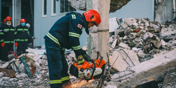 ბათუმში კორპუსის ნანგრევებიდან კიდევ ერთი გარდაცვლილი ამოასვენეს