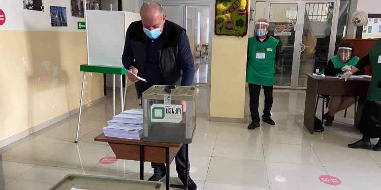 ოზურგეთის მუნიციპალიტეტში ყველა საარჩევნო უბანი გაიხსნა
