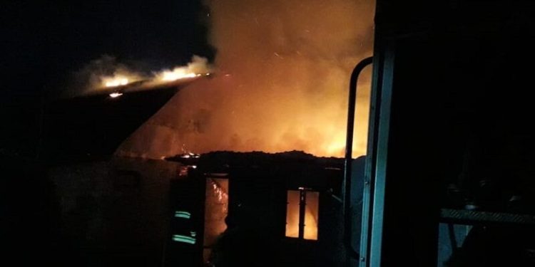 ბათუმში „ოცნების ქალაქში“ 2 სახლი იწვის