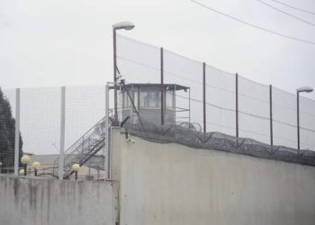 პენიტენციური სამსახური – შეხვედრების ოთახში მინის ბარიერი სააკაშვილისა და მისი ადვოკატების მიერ რეგულაციების დარღვევის გამო განახლდა