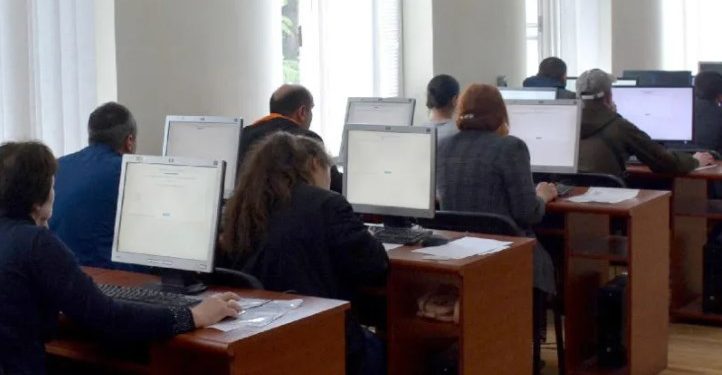 მასწავლებლის საგნობრივი კომპეტენციის დამადასტურებელ გამოცდაზე გასული 5340 პრაქტიკოსი მასწავლებლიდან 2886-მა მინიმალური ზღვარი ვერ გადალახა