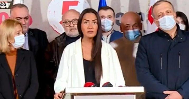 სამედიცინო სფეროს წარმომადგენლები – მიხეილ სააკაშვილის მდგომარეობა საჭიროებს გადაუდებელ ჰოსპიტალიზაციას პოლიპროფილურ კლინიკაში