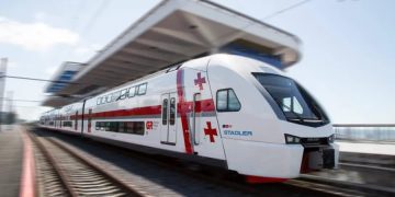 მაღალი ძაბვის 110-კილოვატიანი ხაზი გაწყდა და რკინიგზის საკონტაქტო ხაზს დაეცა – 4 მიმართულების სამგზავრო მატარებელი გაჩერებულია