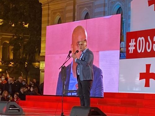 ნიკა მელია – ვიდრე ხელისუფლების უთავმოყვარეო ჯამბაზებს ქვეყნის მესამე პრეზიდენტი ციხეში ჰყავთ გამოკეტილი, მშვიდად ვერ ვიქნებით, ხელებს არ ჩამოვუშვებთ