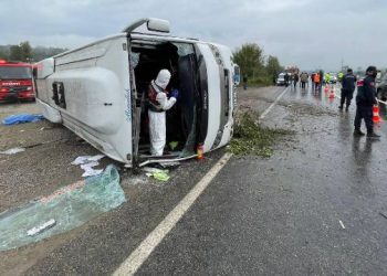 2 ადამიანი გარდაიცვალა, 19 დაშავდა თურქეთში ავტობუსის ავარიის შედეგად