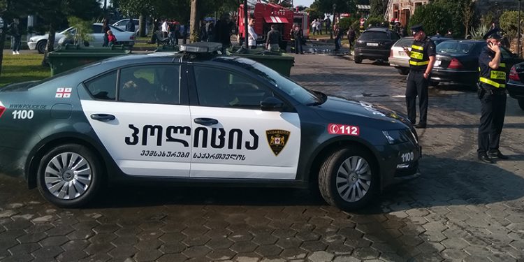 ბათუმში კაცი დაჭრეს