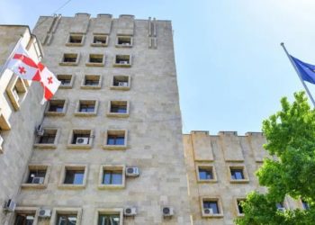 13 წლის ბავშვის გაუპატიურების ბრალდებით დაკავებულ ბაბუას პროკურატურამ ბრალი წარუდგინა