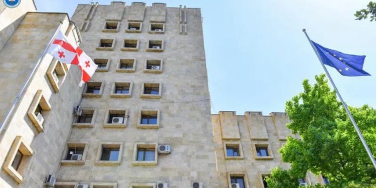 13 წლის ბავშვის გაუპატიურების ბრალდებით დაკავებულ ბაბუას პროკურატურამ ბრალი წარუდგინა