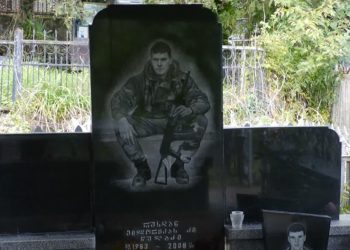 ვიდეო – ლანჩხუთში შინდისის გმირის საფლავი გაიძარცვა