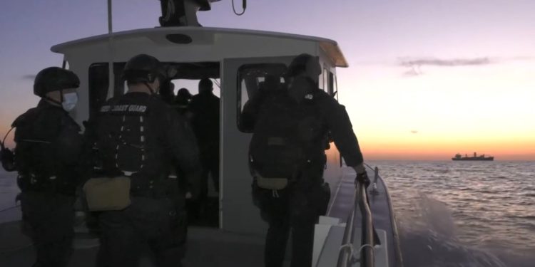 სასაზღვრო პოლიციის სანაპირო დაცვამ ნაოსნობის წესების დარღვევის ფაქტი გამოავლინა