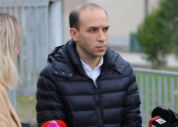 ადვოკატის თქმით, მიხეილ სააკაშვილს მათთან დაცული კომუნიკაცია შეუზღუდეს