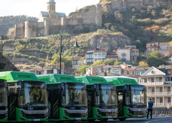 მოსალოდნელია თუ არა თბილისში ტრანსპორტის მუშაობის შეზღუდვა – მთავრობის სტრატკომი პასუხი