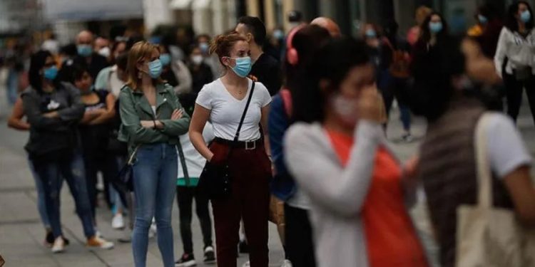 კვლევა – ღია სივრცეში ვირუსი უფრო შორ მანძილზე ვრცელდება, ვიდრე დახურულ სივრცეში