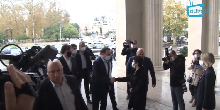 ვიდეო – პრემიერ-მინისტრი და “ქართული ოცნების” თავმჯდომარე ოზურგეთში