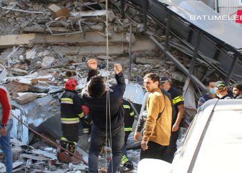 ნანგრევებიდან ქალის ხმა გაიგონეს – სამაშველო ოპერაცია გრძელდება