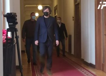 ელენე ხოშტარიას მოსანახულებლად ირაკლი კობახიძე, შალვა პაპუაშვილი და მამუკა მდინარაძე მივიდნენ