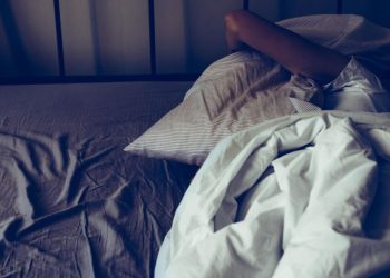 დაძინებისთვის საუკეთესო დრო გულის პრობლემების რისკის შემცირებისთვის