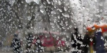 თბილისში თოვლჭყაპი, მთაში თოვლი – უახლოესი დღეების ამინდის პროგნოზი