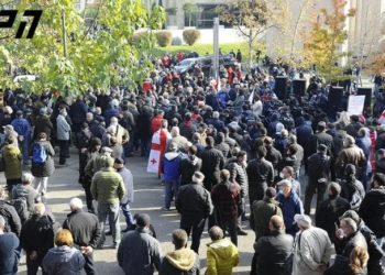 ვაჟა-ფშაველას გამზირზე „ნაციონალური მოძრაობის“ და მათი მხარდამჭერების აქცია იწყება