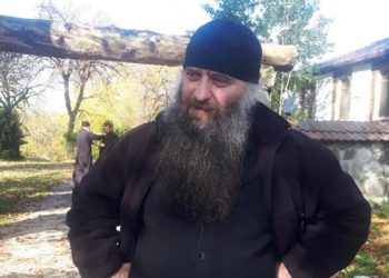ჭყონდიდის ეპარქიიდან განკვეთილი სასულიერო პირები ეპარქიის დატოვებას არ აპირებენ