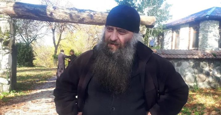 ჭყონდიდის ეპარქიიდან განკვეთილი სასულიერო პირები ეპარქიის დატოვებას არ აპირებენ