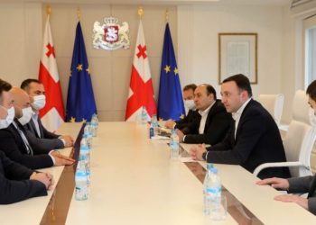 რაზე ესაუბრა პრემიერ-მინისტრი გურიის მუნიციპალიტეტების მერებს