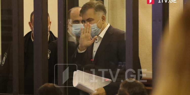 საქალაქო სასამართლოში 7 ნოემბრის საქმეზე პროცესი დაიწყო, რომელსაც მიხეილ სააკაშვილიც ესწრება