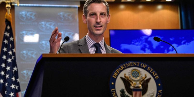 აშშ-ს სახელმწიფო დეპარტამენტი: დაჟინებით მოვუწოდებთ ხელისუფლებას, მოექცნენ სააკაშვილს სამართლიანად და ღირსეულად