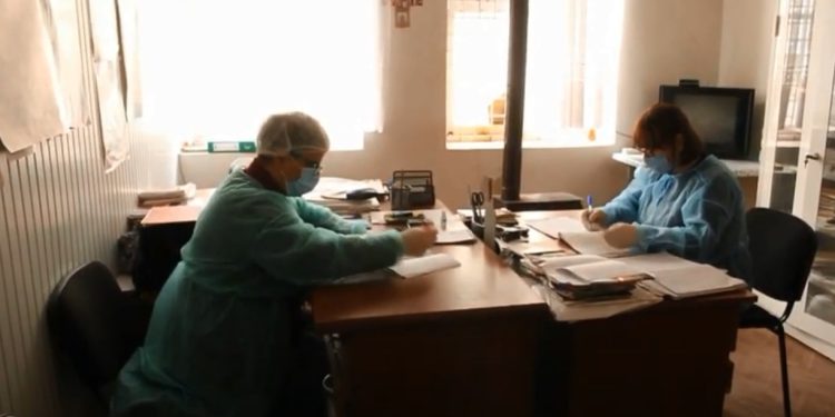 როგორ მიმდინარეობს გრიპის საწინააღმდეგო ვაქცინაცია სოფელ შრომაში