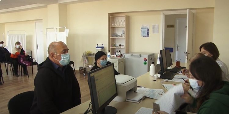 ვიდეო – ოზურგეთის კლინიკა ”მედალფაში” აცრის მსურველთა რაოდენობა გაიზარდა