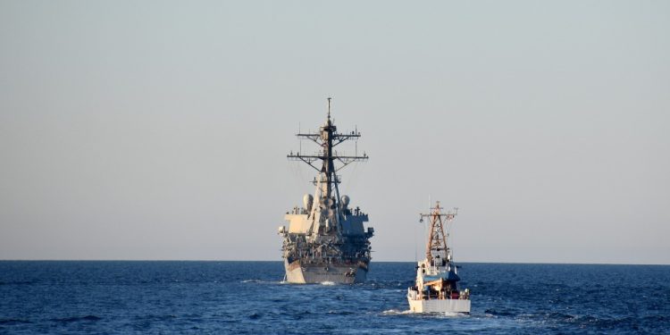 შავ ზღვაში საქართველოს სანაპირო დაცვის ხომალდებისა და USS Arleigh Burke-ის მონაწილეობით ერთობლივი წვრთნები ჩატარდა