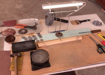 ყალბი მონეტების დამზადებისა და თაღლითობის ბრალდებით ერთი პირი დააკავეს