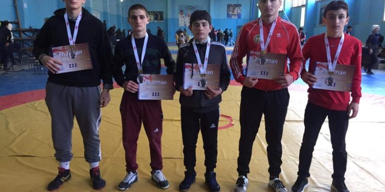 ოზურგეთელი მოჭიდავეების 5 ბრინჯაოს მედალი საერთაშორისო ტურნირზე