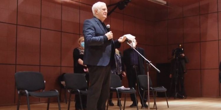 ვიდეო – ამირან გამყრელიძე ოზურგეთში სხვადასხვა სტრუქტურის წარმომადგენლებს შეხვდა