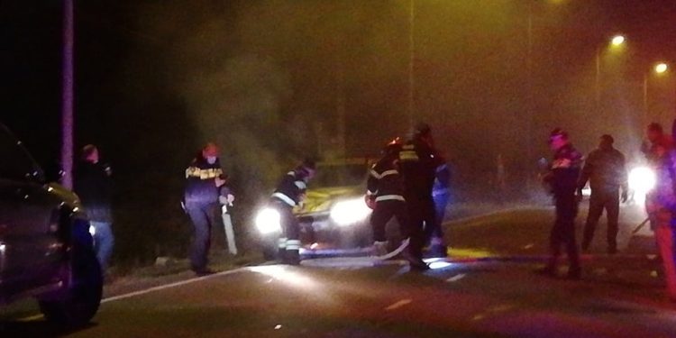 ლიხაურისკენ მიმავალ გზაზე ავტომობილს ცეცხლი გაუჩნდა