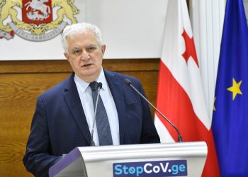 როდის უნდა გაიკეთონ “ბუსტერ” დოზა Pfizer-ის, Sinopharm-ის, Sinovac-ისა და AstraZeneca-ს ვაქცინებით აცრილმა პირებმა – ამირან გამყრელიძის განმარტება